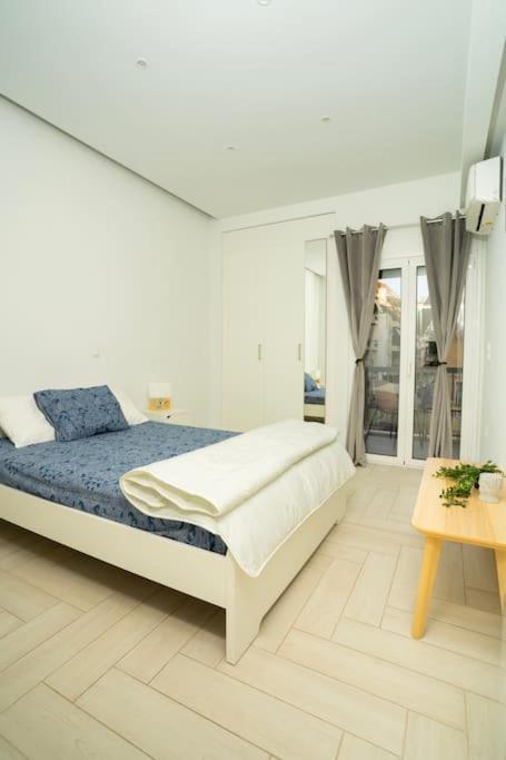 Homey Renovated 1 Bedroom Apartment In Kesariani Athene Buitenkant foto